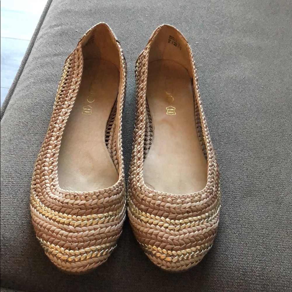 Also tan and gold braided flats